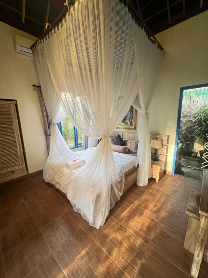 Cantika Zest Guest House ウブド エクステリア 写真